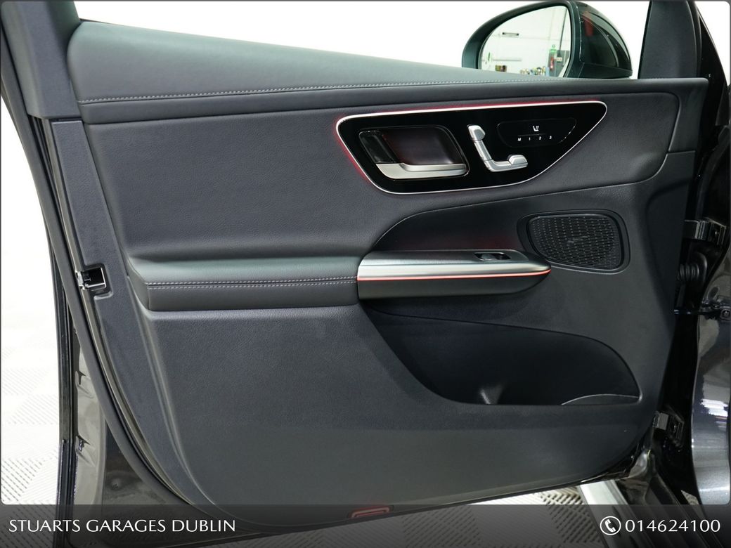 2025 Mercedes-Benz GLC Class