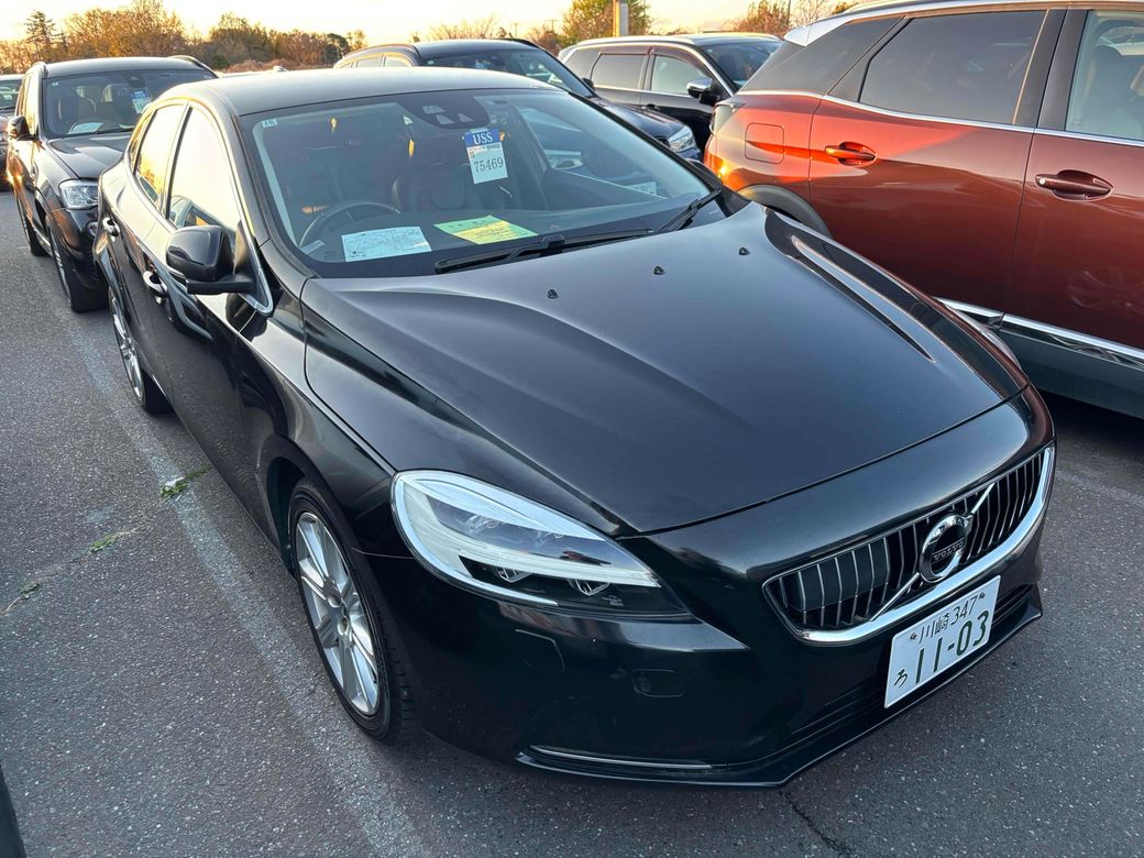 2016 Volvo V40