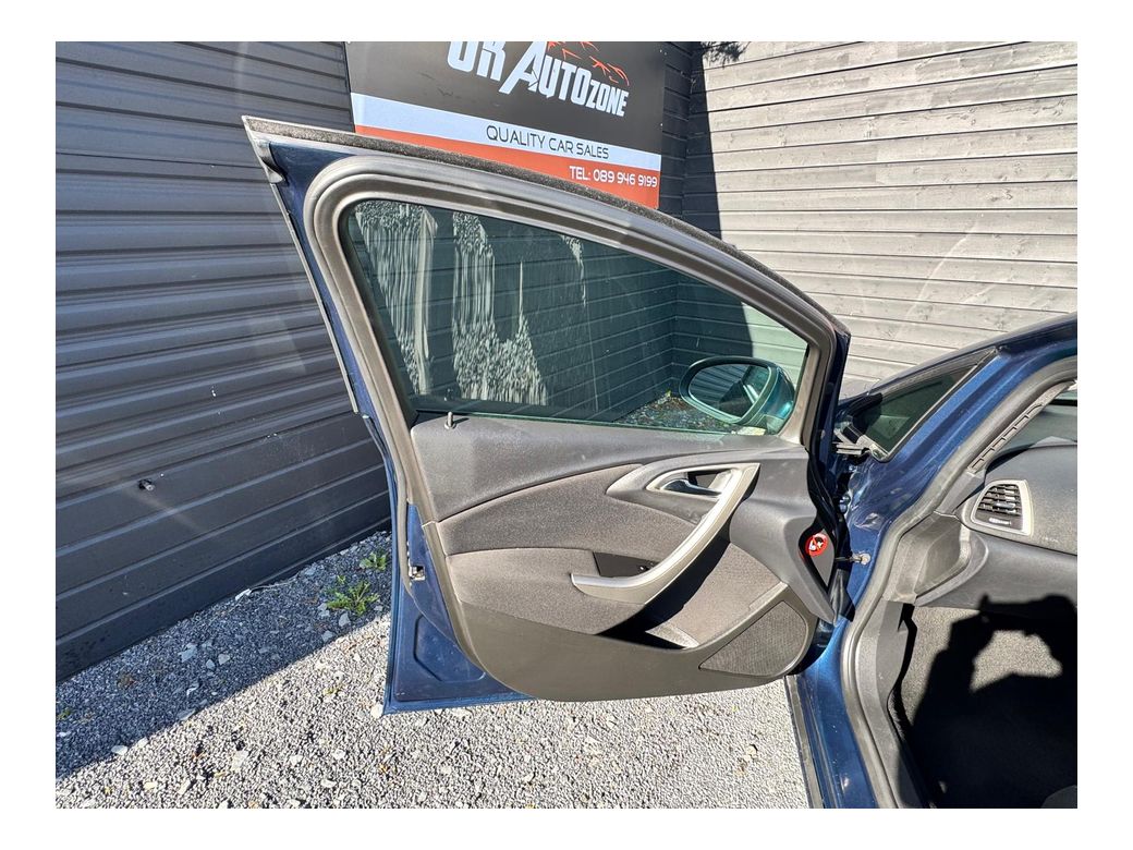 2011 Opel Astra