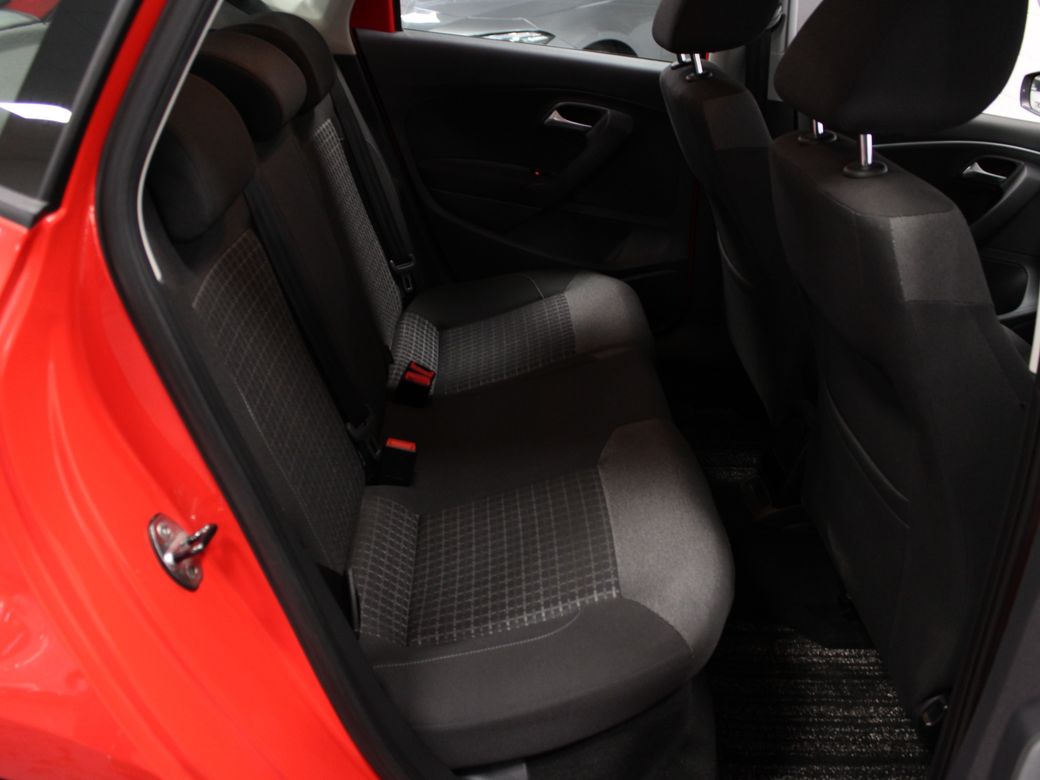 2017 Volkswagen Polo