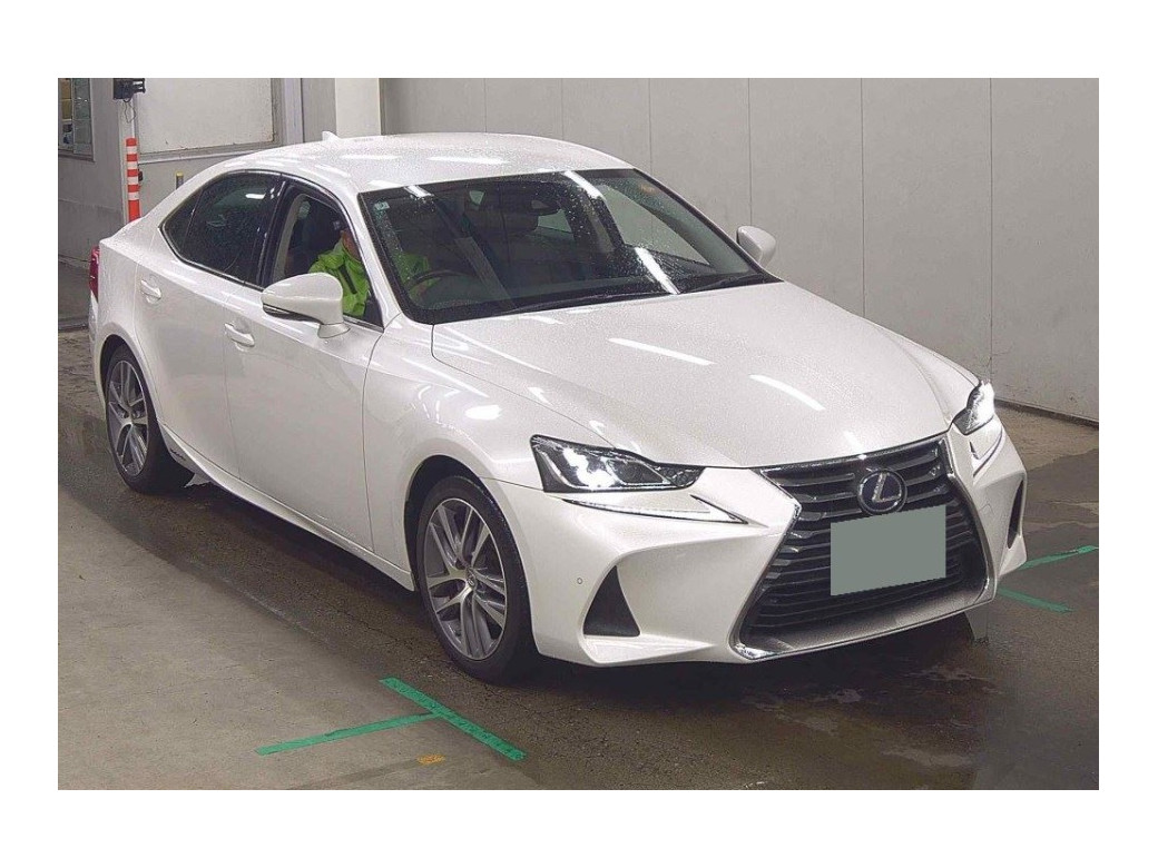 2018 Lexus IS 300h