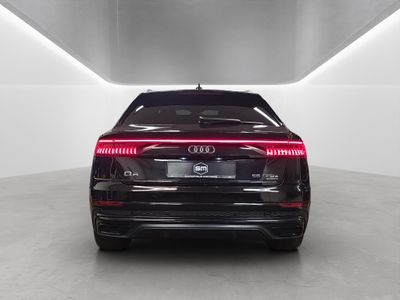 2024 Audi Q8