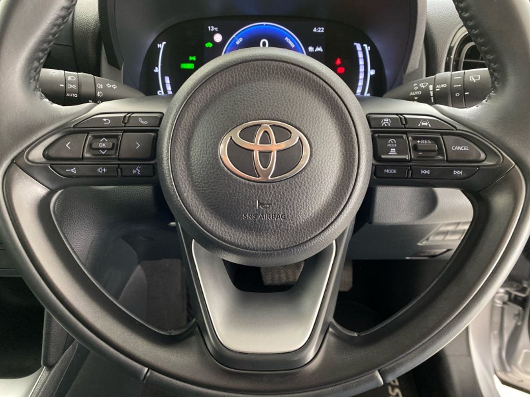 2025 Toyota Yaris Cross
