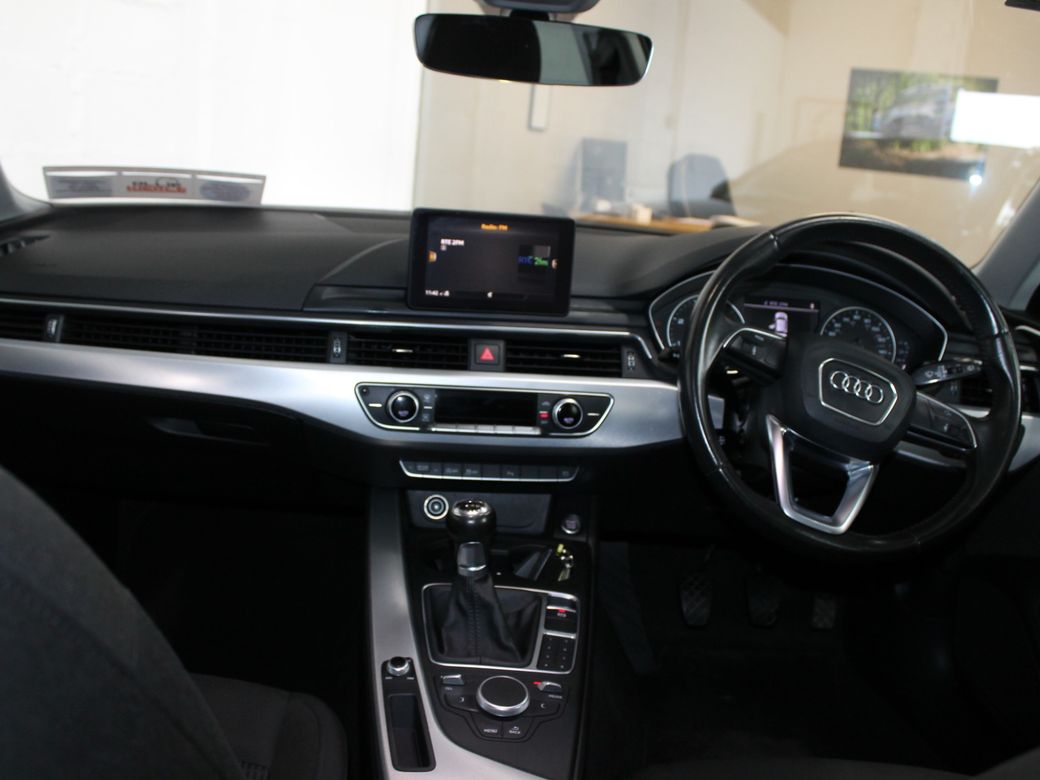 2017 Audi A4
