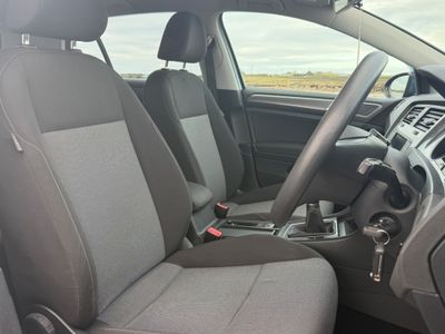 2016 Volkswagen Golf