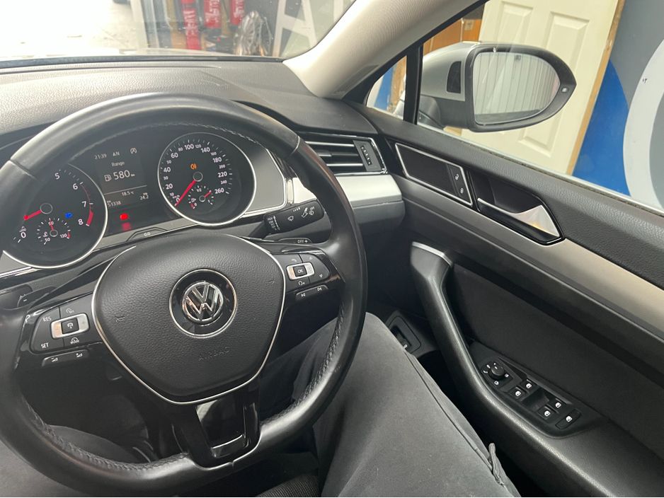 2016 Volkswagen Passat