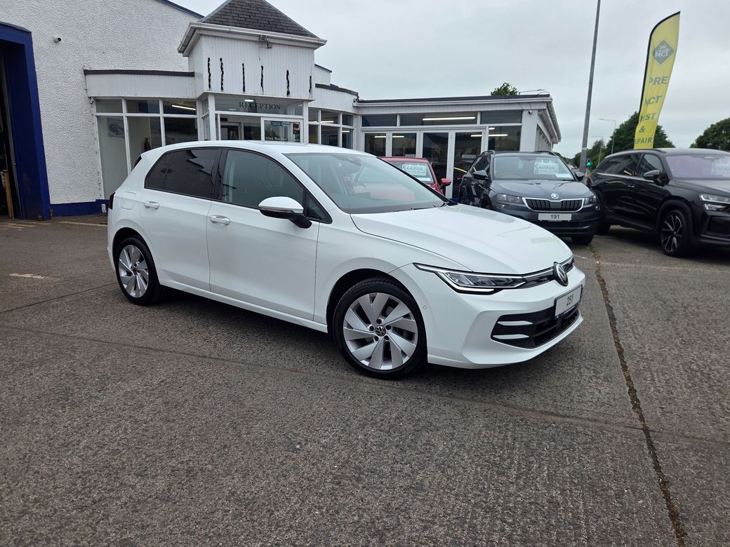 2025 Volkswagen Golf