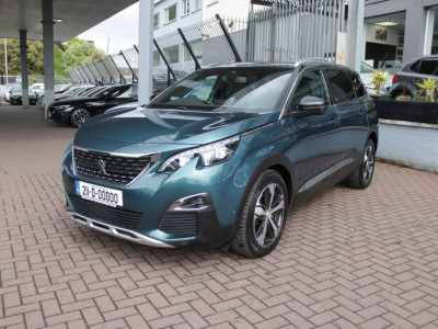 2021 Peugeot 5008