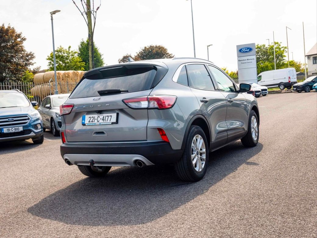2022 Ford Kuga
