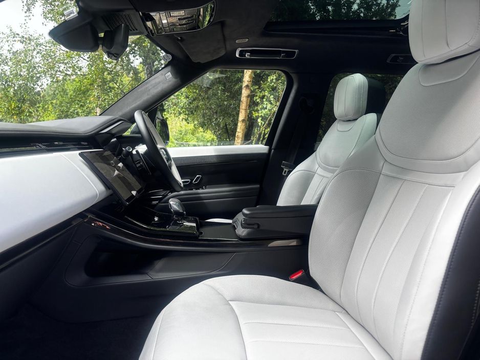 2024 Land Rover Range Rover Sport
