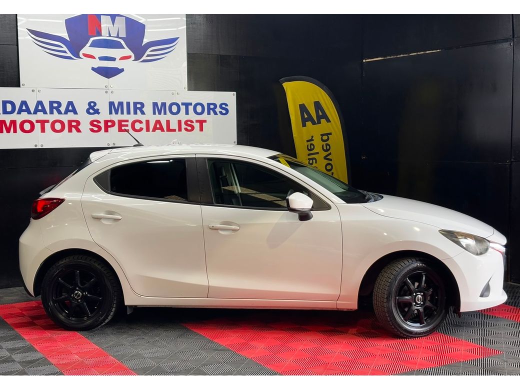 2017 Mazda Demio