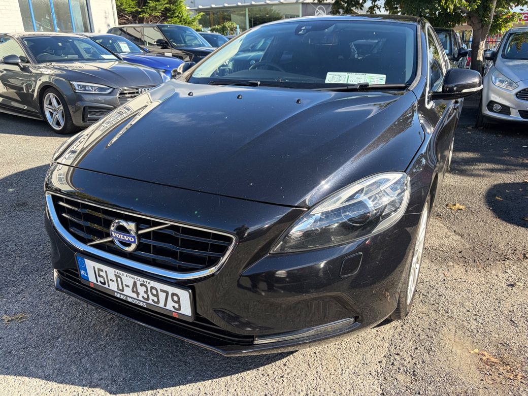 2015 Volvo V40