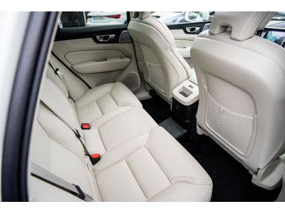 2022 Volvo XC60