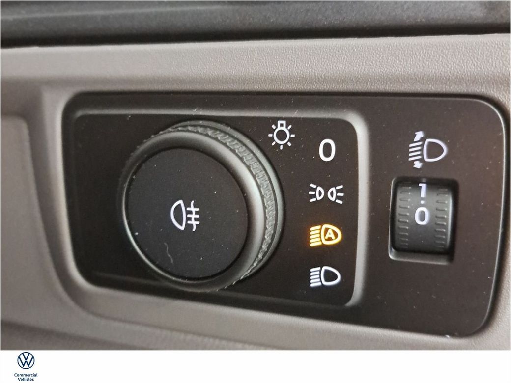2025 Volkswagen Transporter