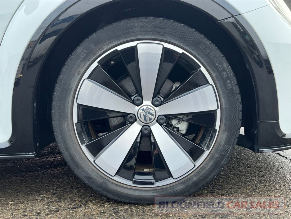 2019 Volkswagen Beetle