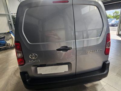 2021 Toyota Proace