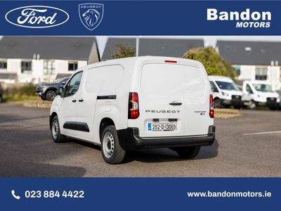 2025 Peugeot Partner