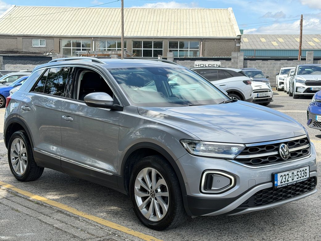 2023 Volkswagen T-Roc