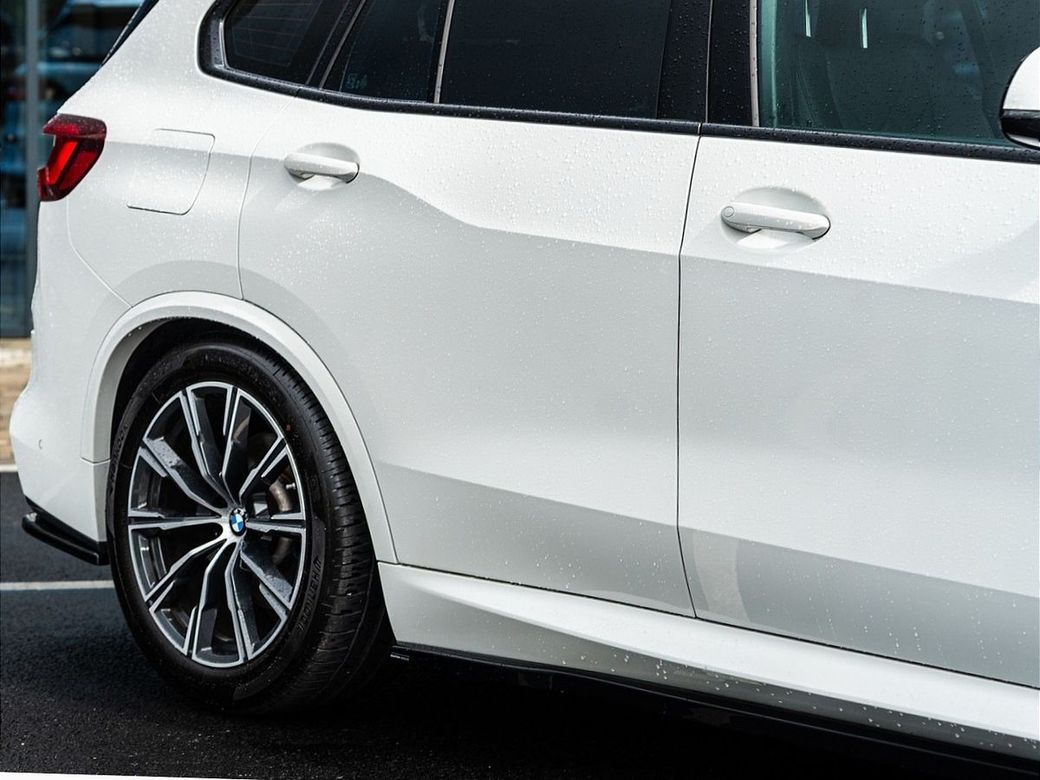 2023 BMW X5