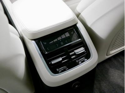 2023 Volvo XC90