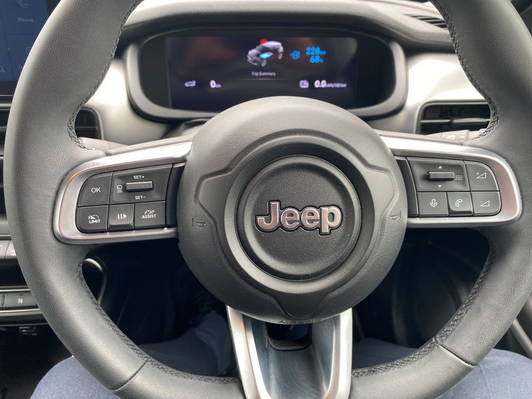 2025 Jeep Avenger