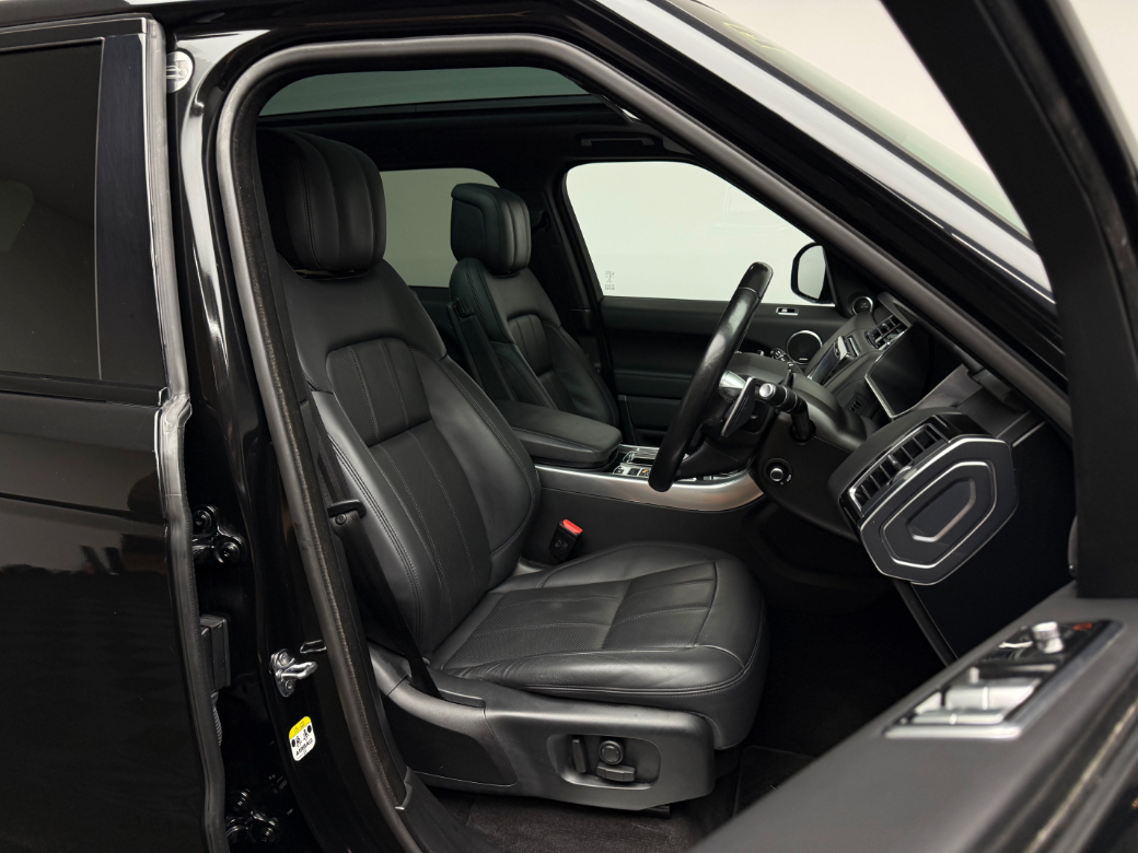 2021 Land Rover Range Rover Sport