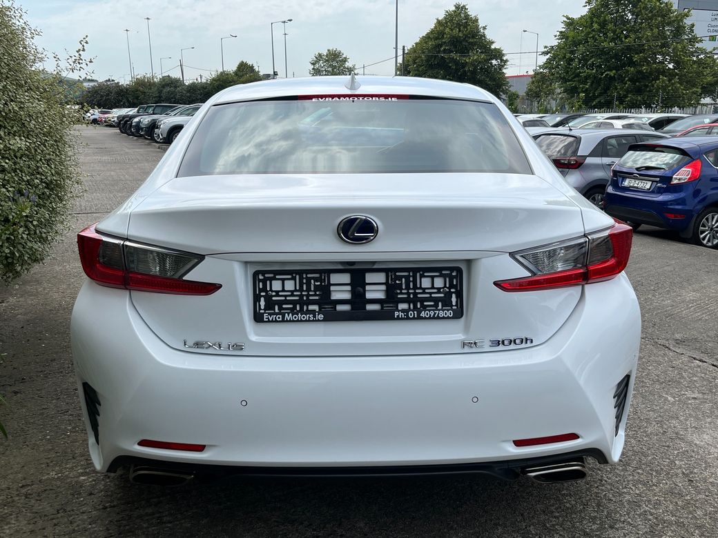 2016 Lexus RC 300h