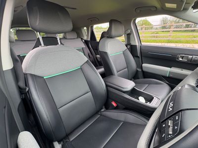 2025 Kia EV4
