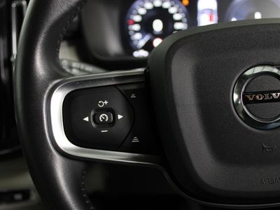 2020 Volvo XC40
