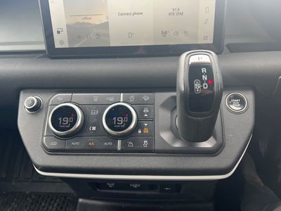 2023 Land Rover Defender