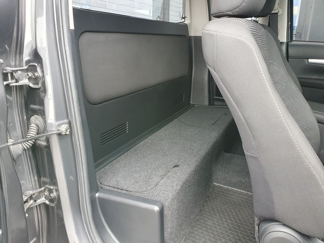 2024 Toyota Hilux