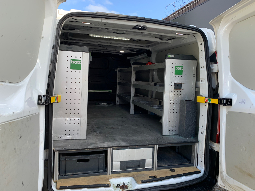 2022 Ford Transit Custom