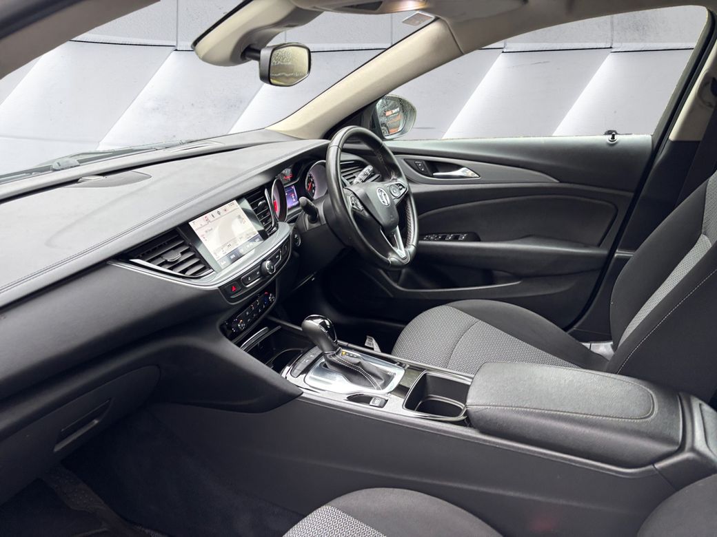 2017 Vauxhall Insignia