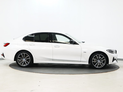 2022 BMW 3 Series
