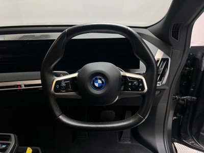 2022 BMW iX