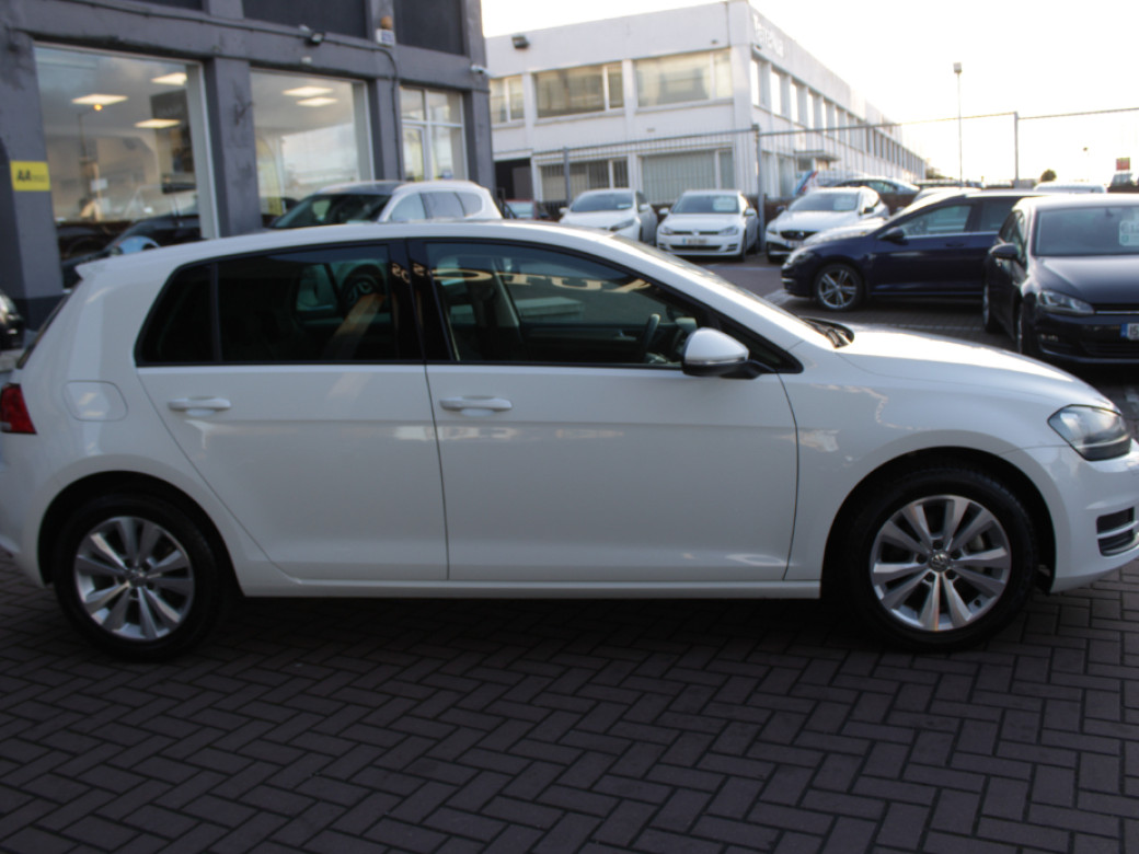 2016 Volkswagen Golf
