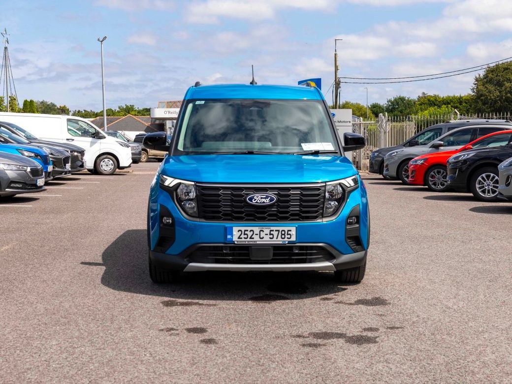 2025 Ford Transit Courier