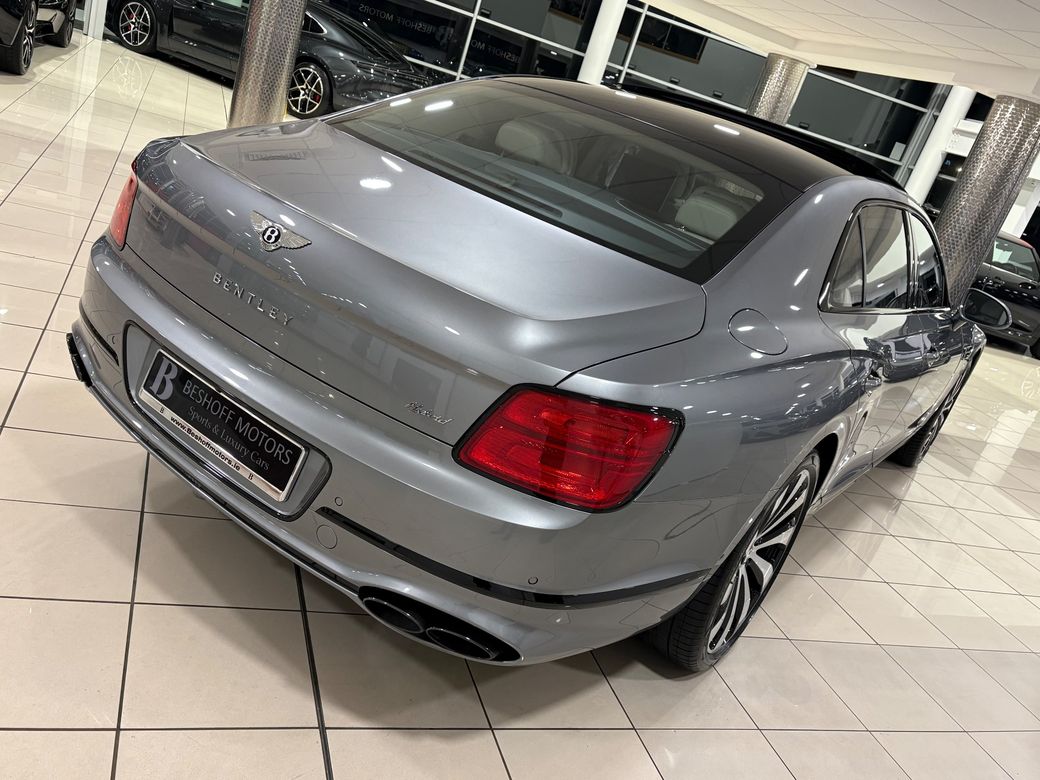 2025 Bentley Flying Spur
