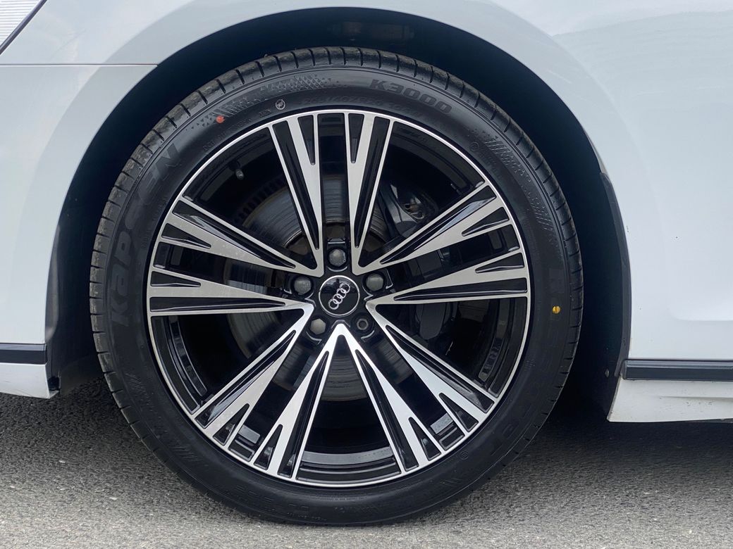 2019 Audi A8