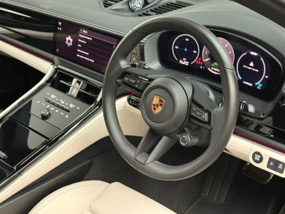 2025 Porsche Panamera