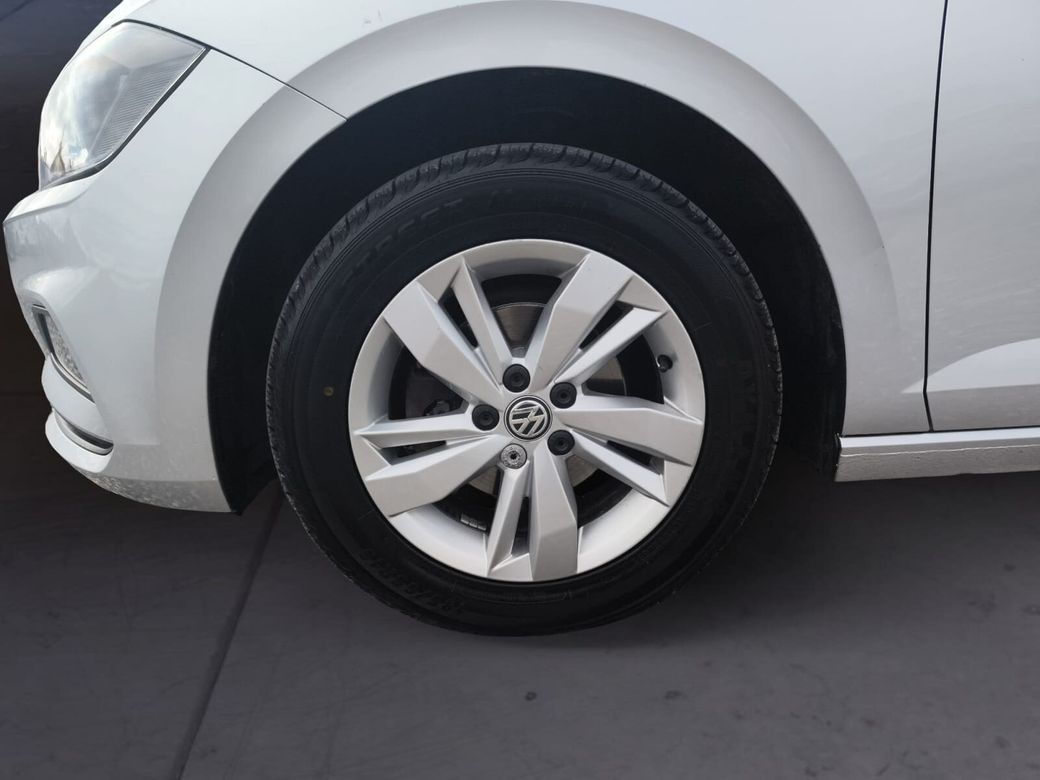 2018 Volkswagen Polo