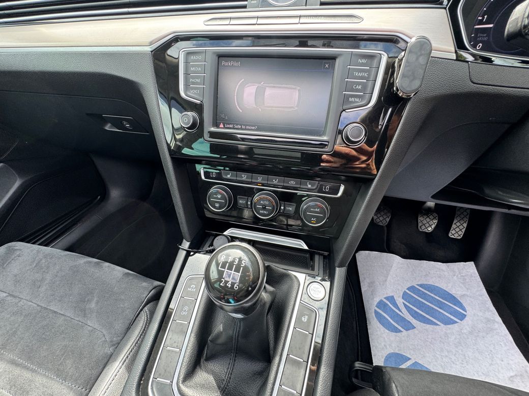 2017 Volkswagen Passat