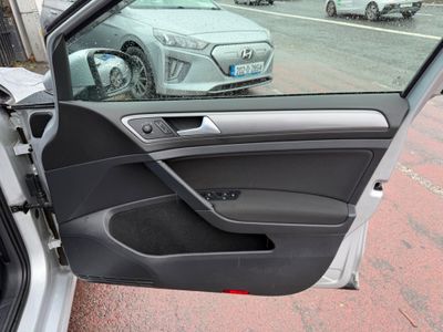 2014 Volkswagen Golf