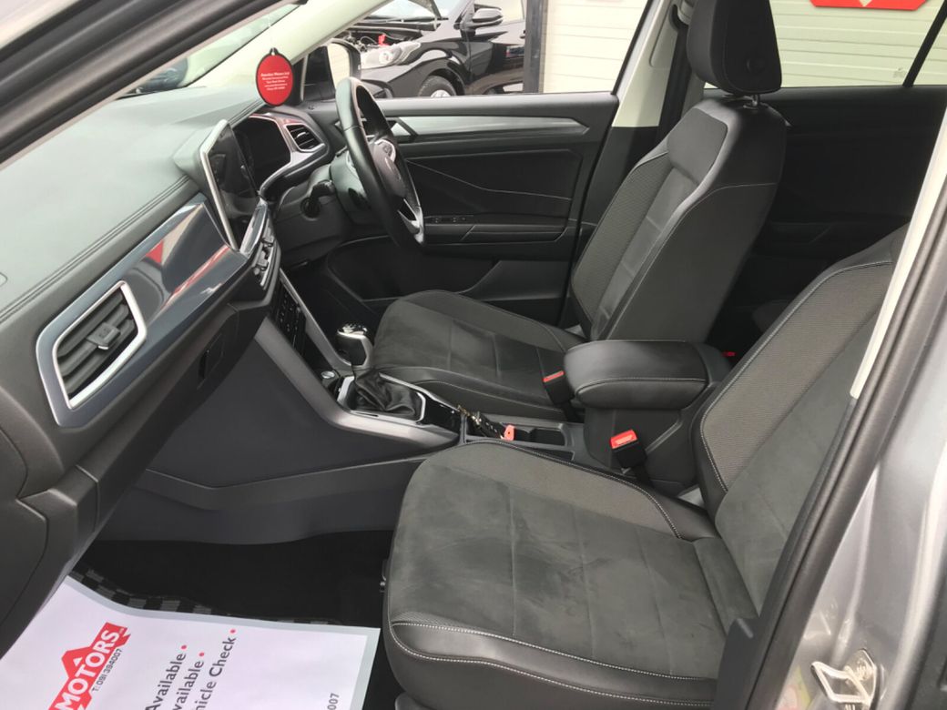 2023 Volkswagen T-Roc