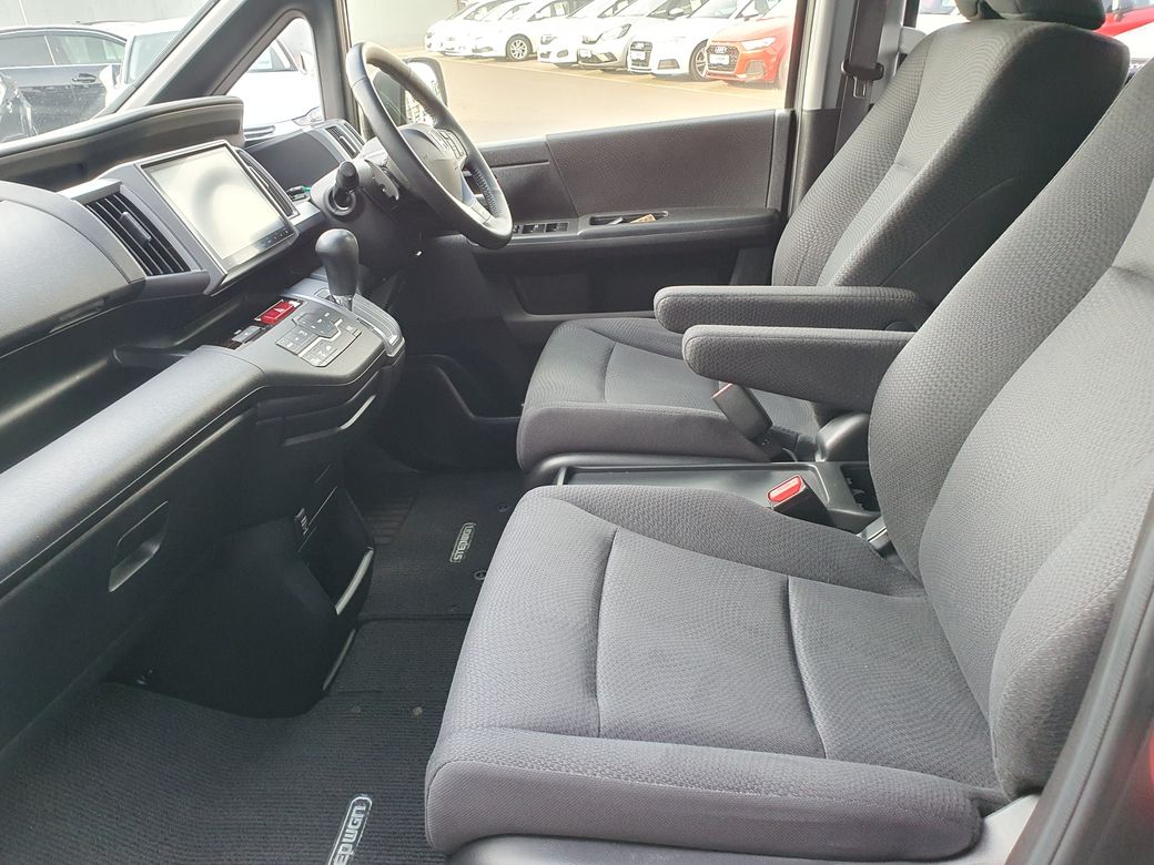 2015 Honda Stepwagon