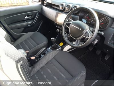 2023 Dacia Duster