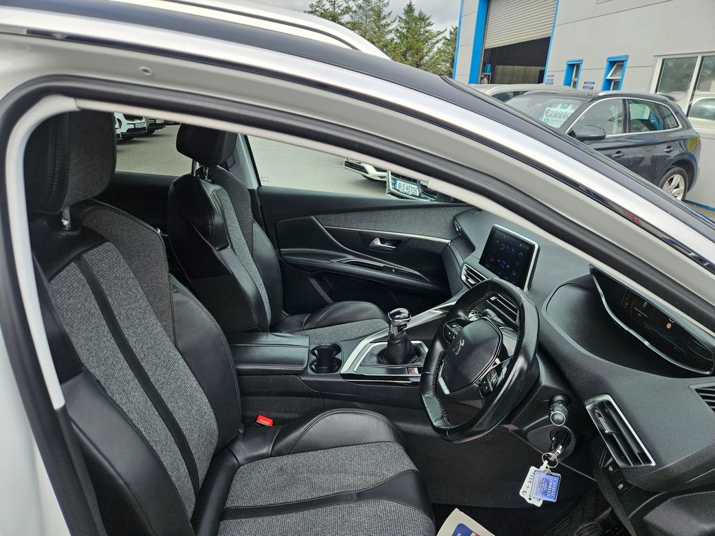 2018 Peugeot 3008