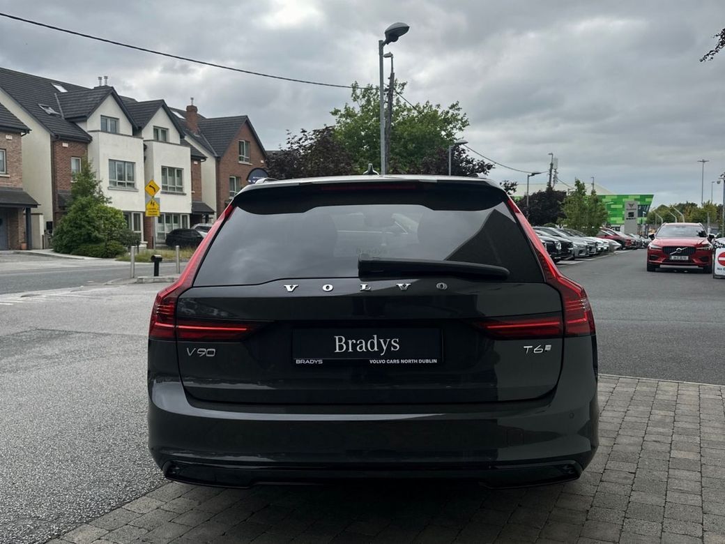 2026 Volvo V90