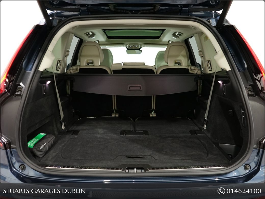 2025 Volvo XC90