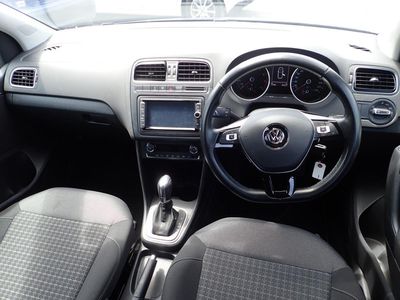 2017 Volkswagen Polo